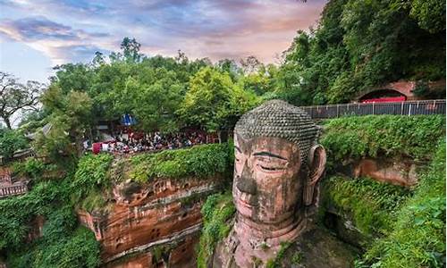 乐山大佛景区简介_乐山大佛景区简介资料